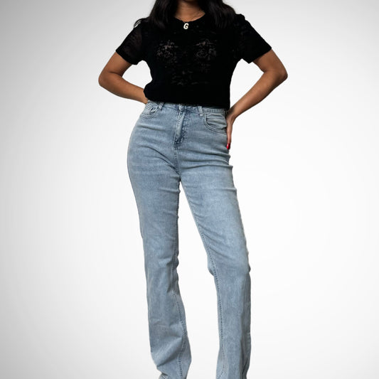 Light Straight Leg Jeans